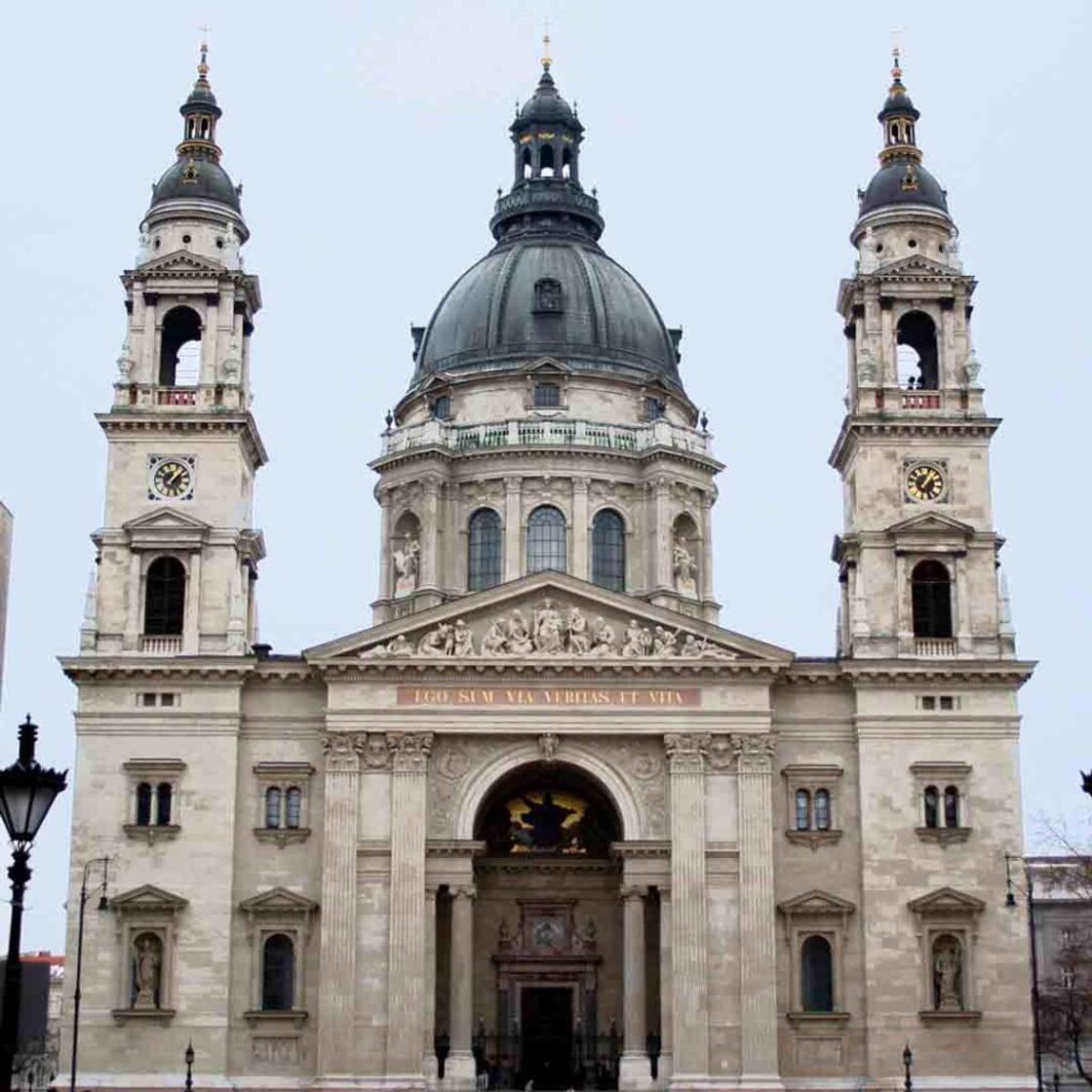 Place Basilica San Esteban, Budapest