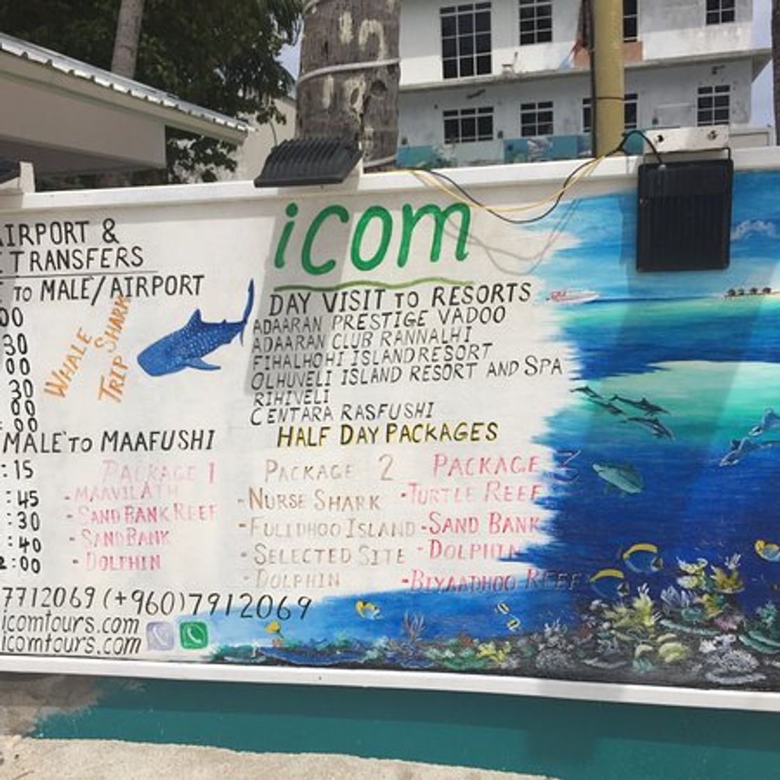 Places iCom Tours