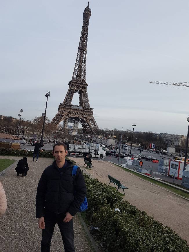 Place Torre Eiffel