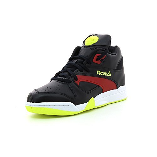 Place Reebok Court victory pump