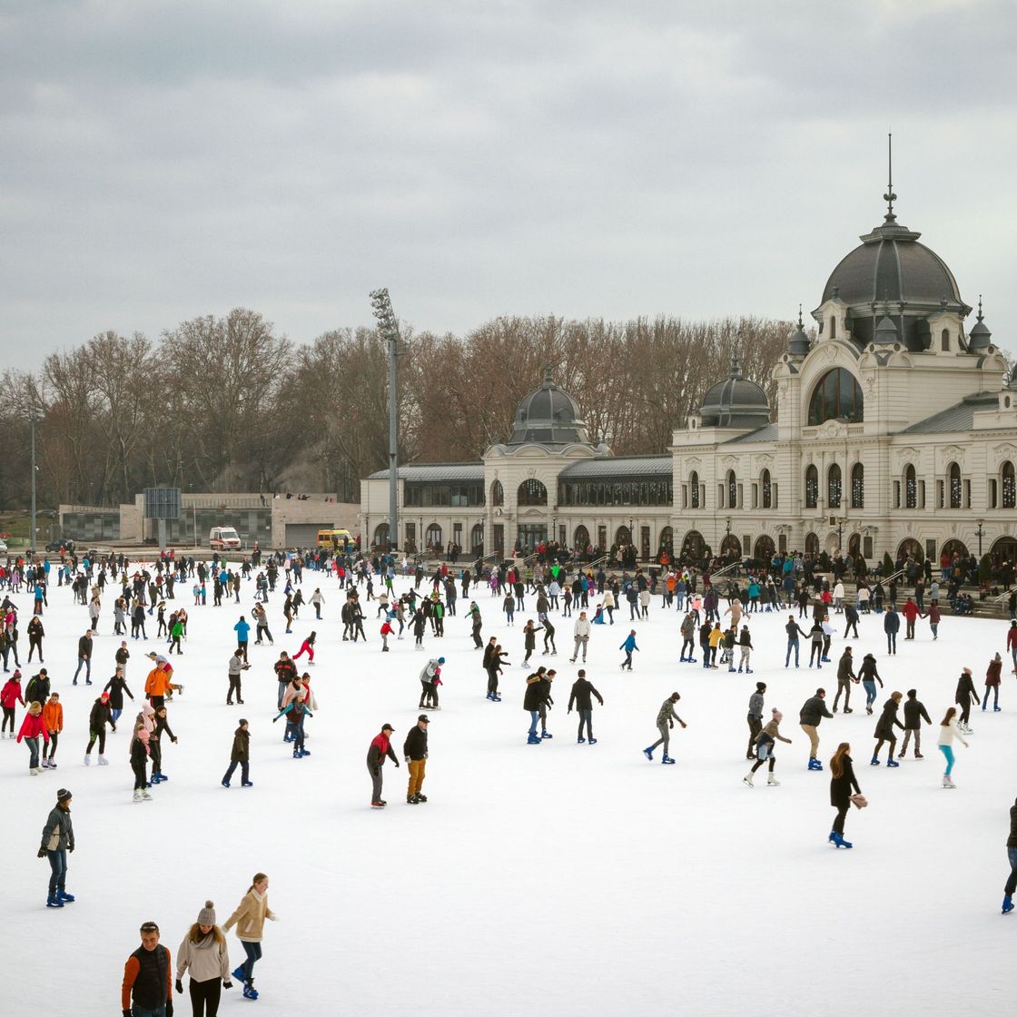 Place City Park Ice Rink and Boating