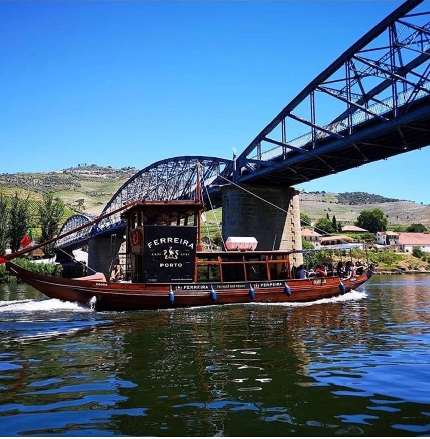 Lugar Companhia Turística do Douro