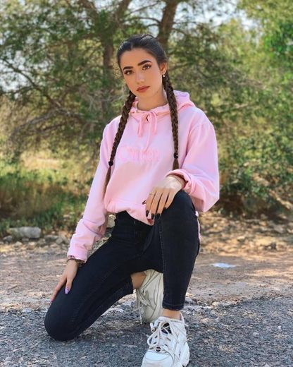 Social Queen