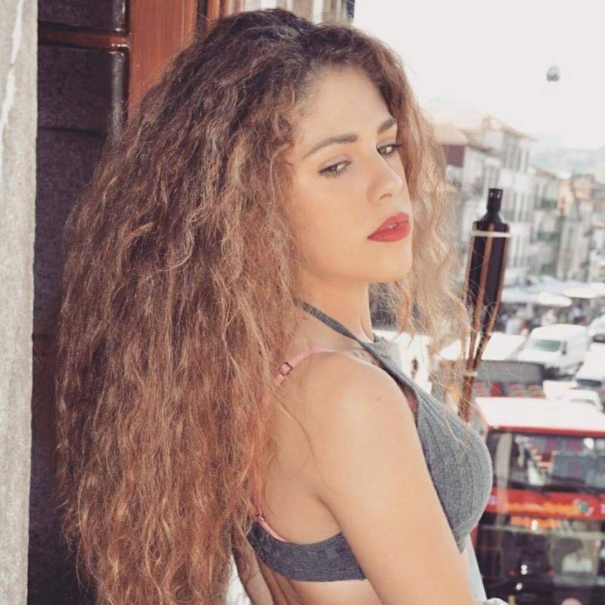 Raquel Lourenço 
