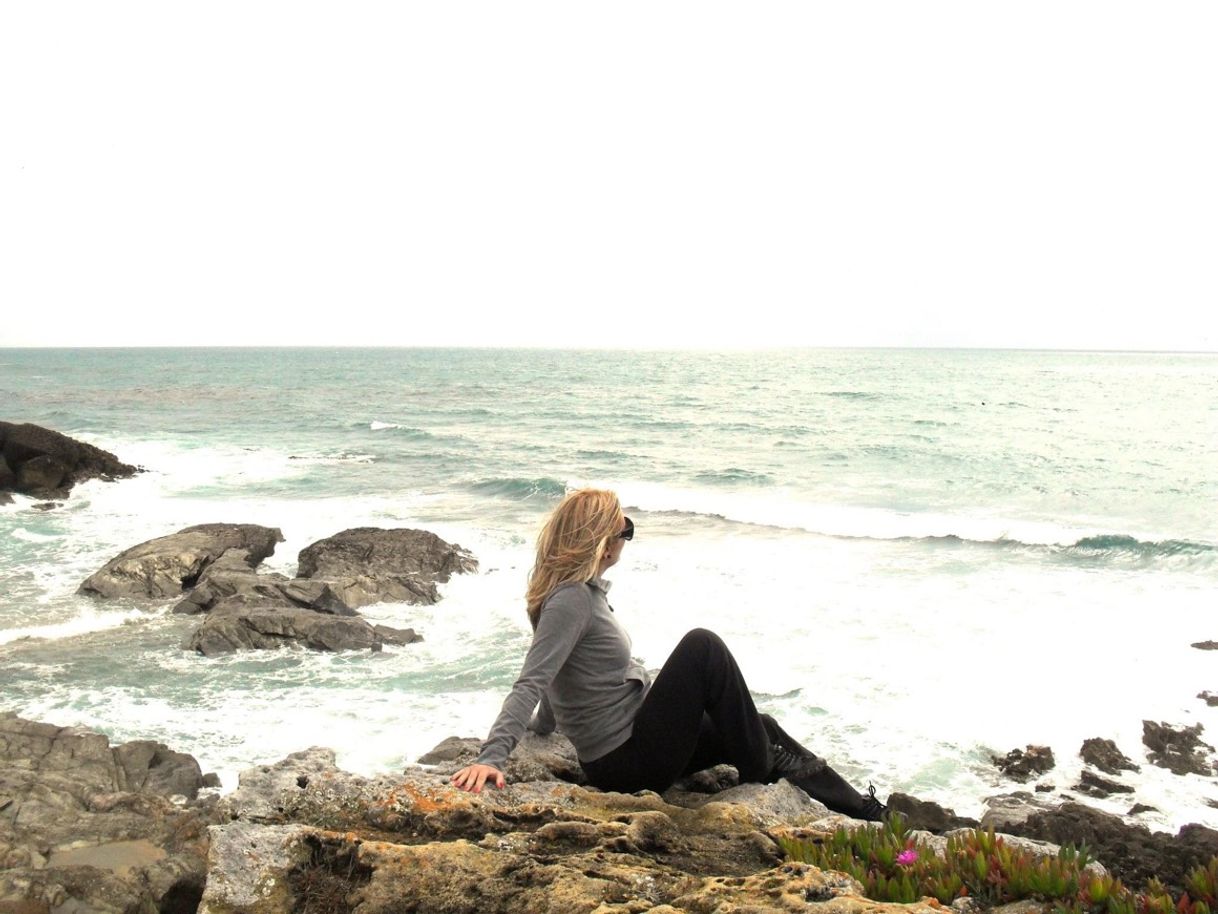 Place Praia da Ilha do Pessegueiro