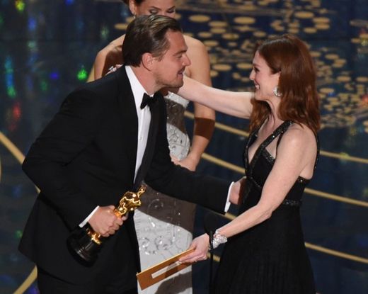 Leonardo DiCaprio ganha Oscar e vitória repercute - 2016