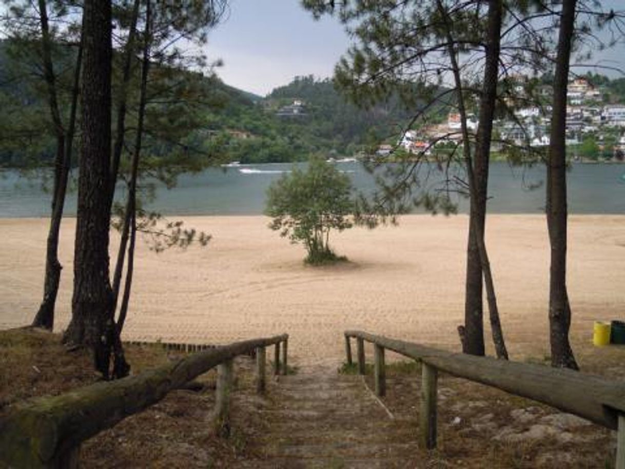 Lugar Praia da lomba