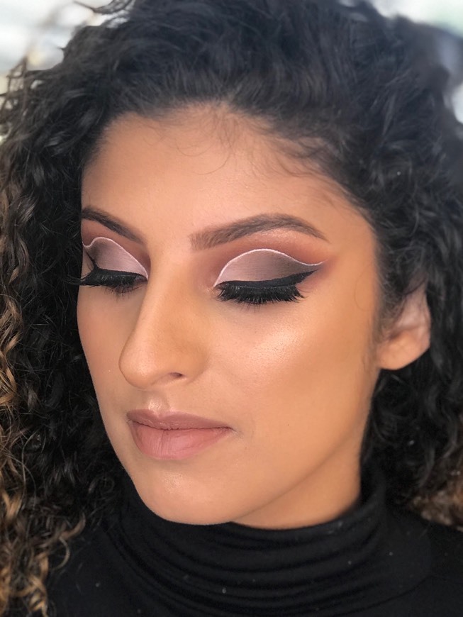 Moda Cut crease