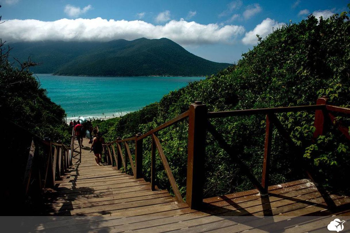 Fashion Venha desfrutar das maravilhas de Arraial do Cabo 