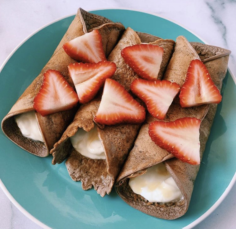 Fashion CREPES DE COCO E MORANGO