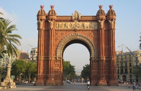 Place Arc de Triomf