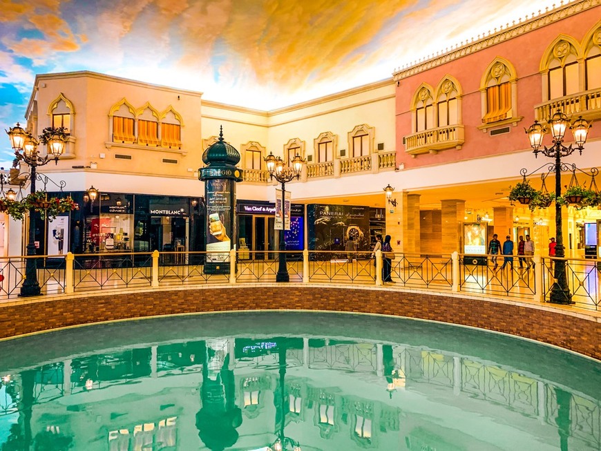 Place Villaggio Mall