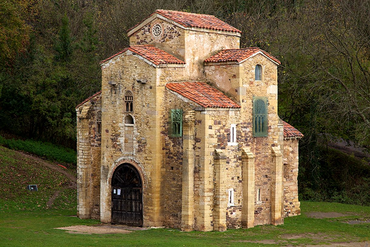 Place San Miguel de Lillo