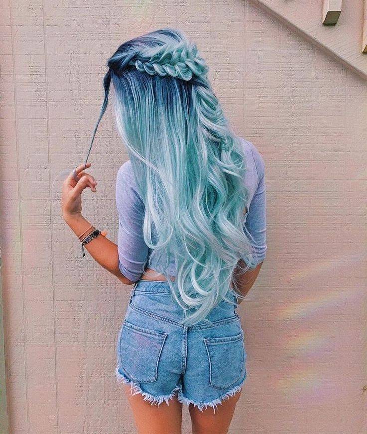 Moda É tão perfeito esse cabelo aff💙💙💙