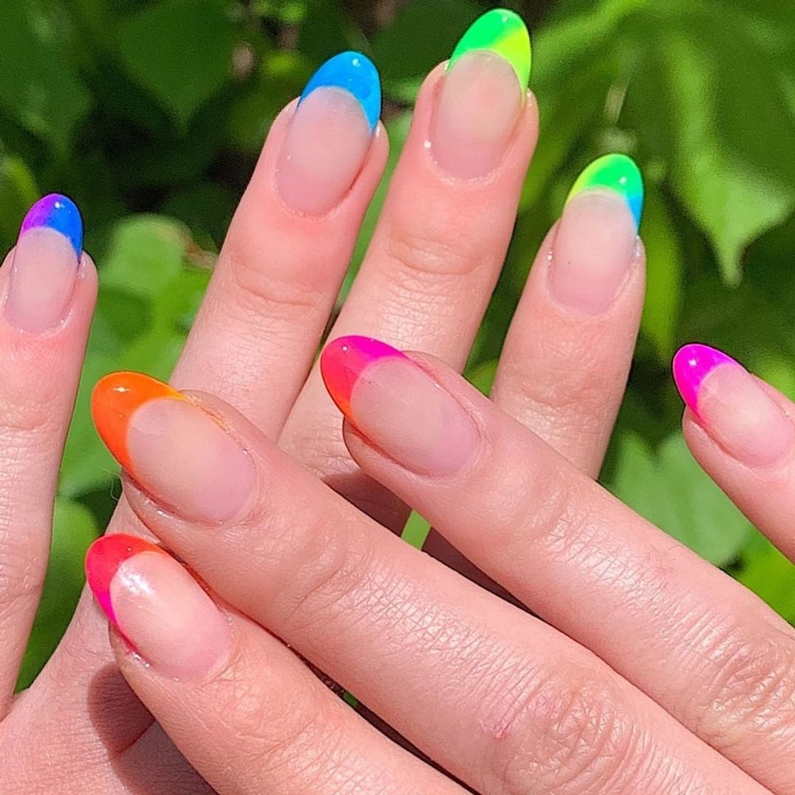 Social Unhas coloridas