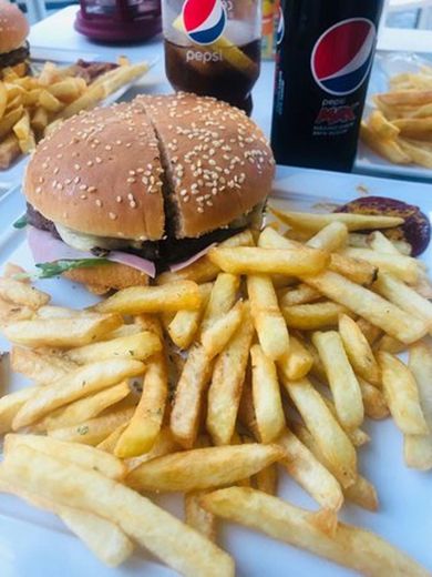 Caravela Burger Bar