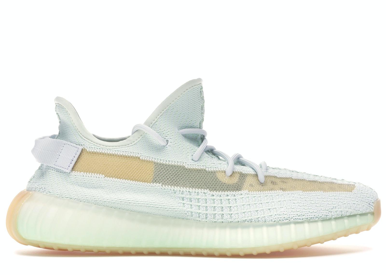 Product Yeezy 350 v2 hyperspace