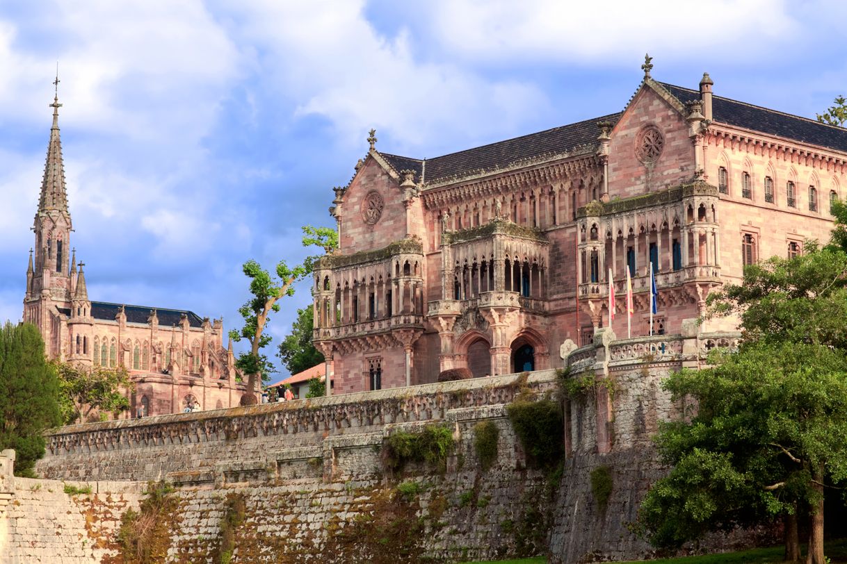 Place Palacio de Sobrellano