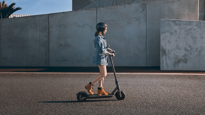 Product Mi Electric Scooter Pro