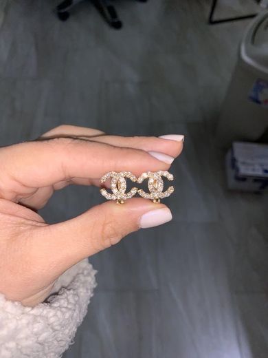  Chanel earrings ❤️