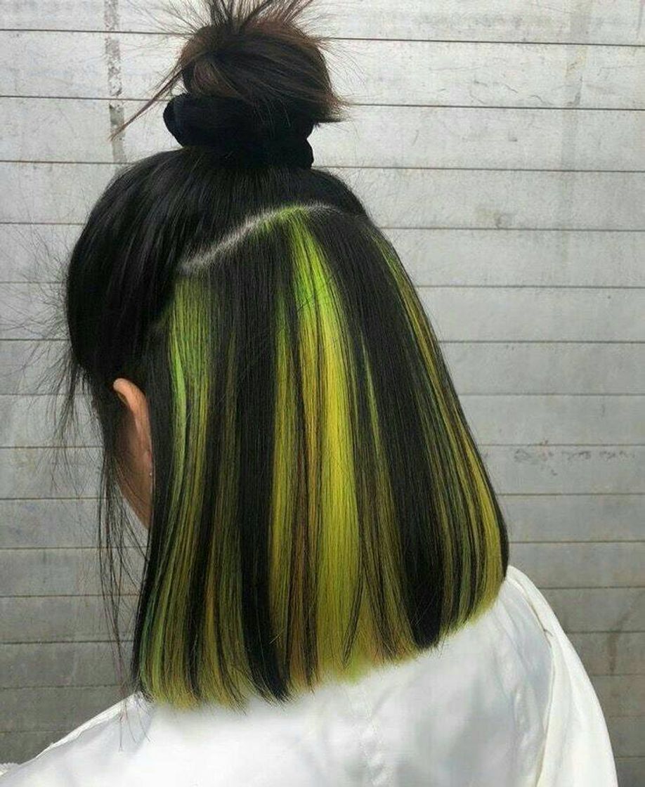 Fashion Cabelo curto, mechas verdes aesthetic.