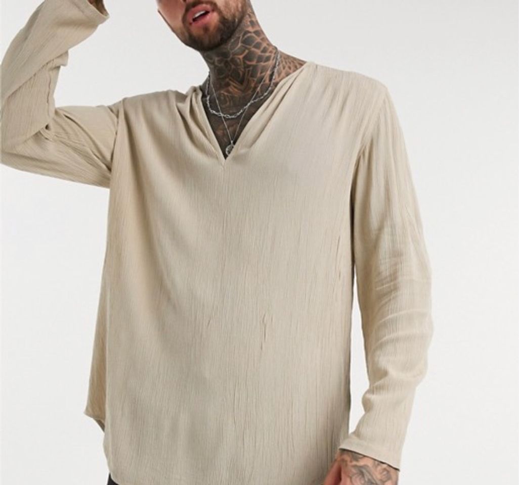 Moda Camisa beige cuello en V