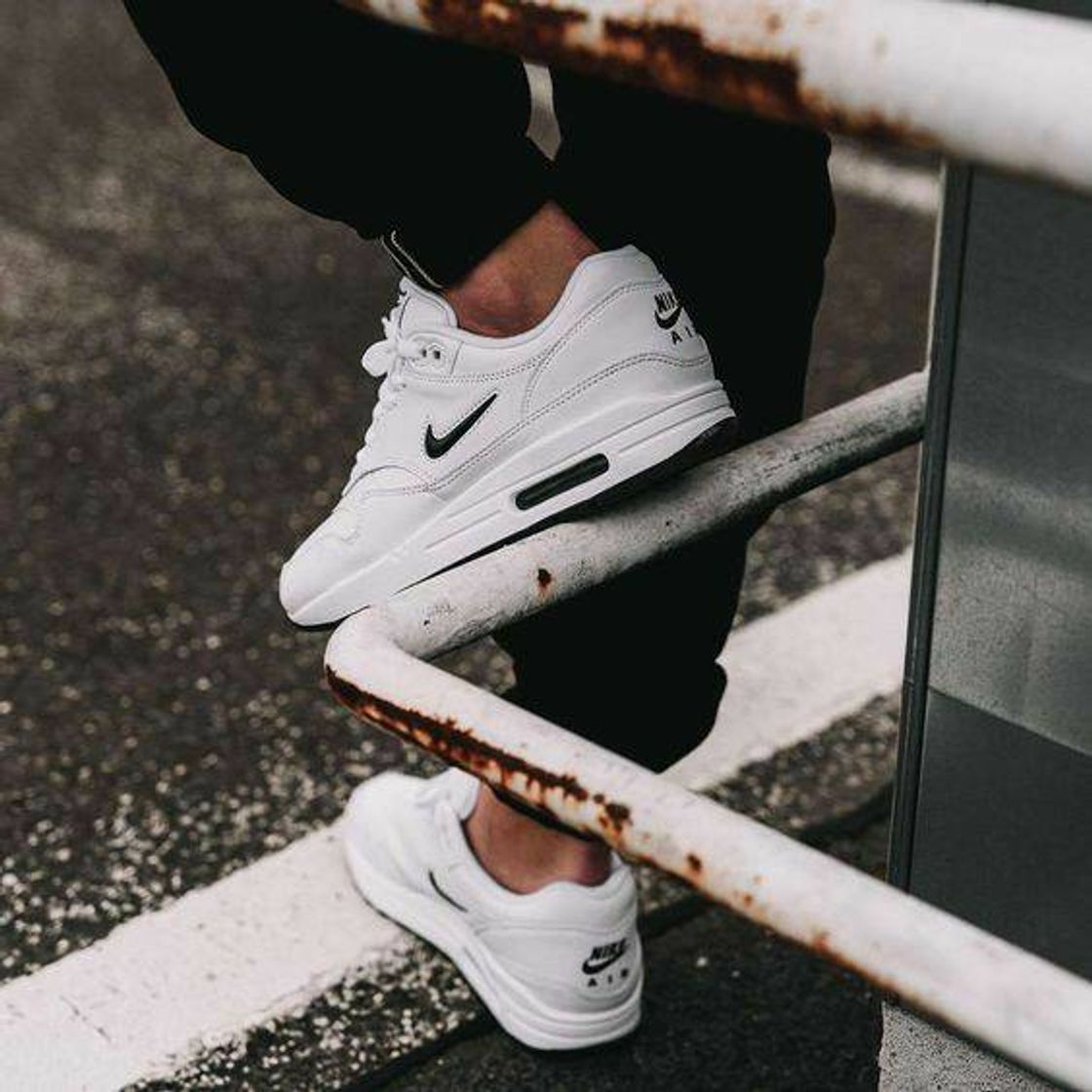 Moda Tênis branco Nike 