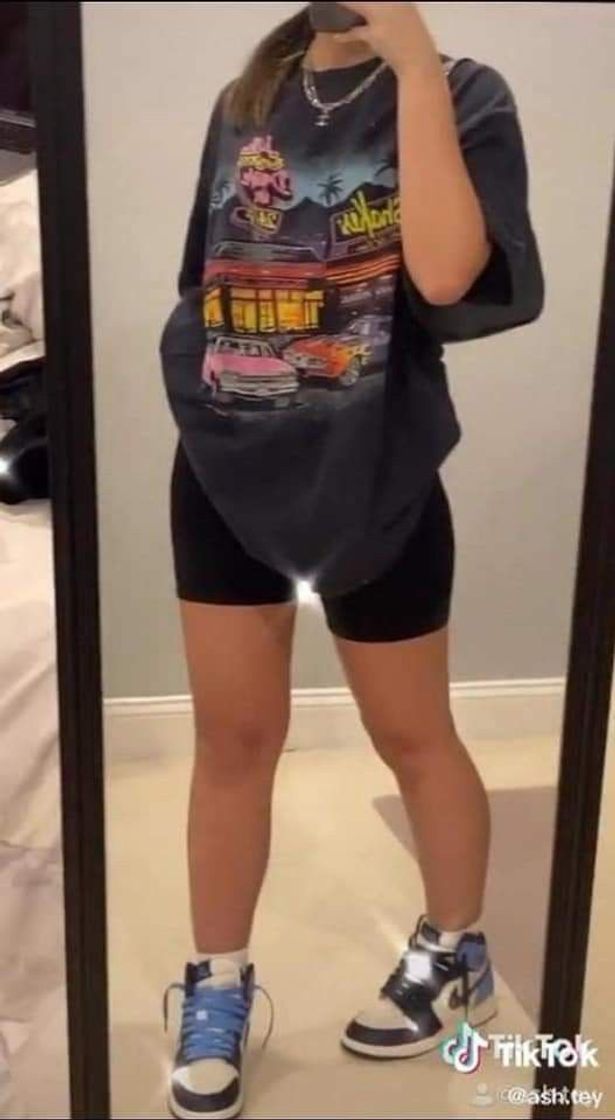 Social Looks