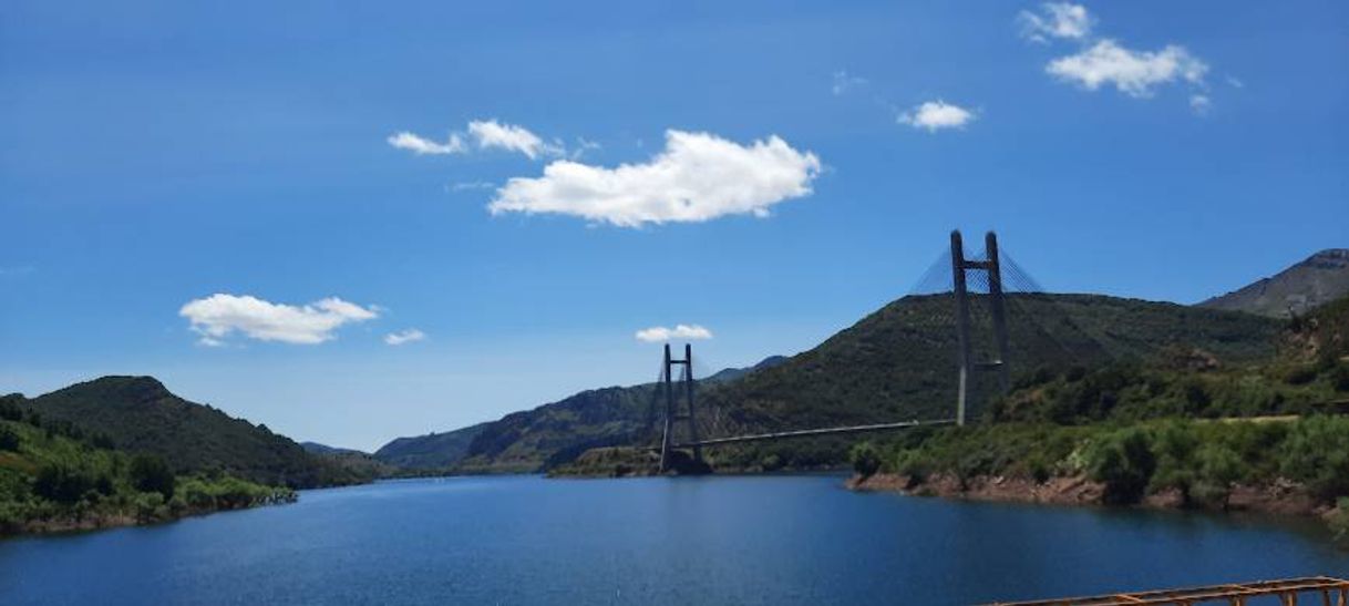 Places Embalse Barrios de Luna