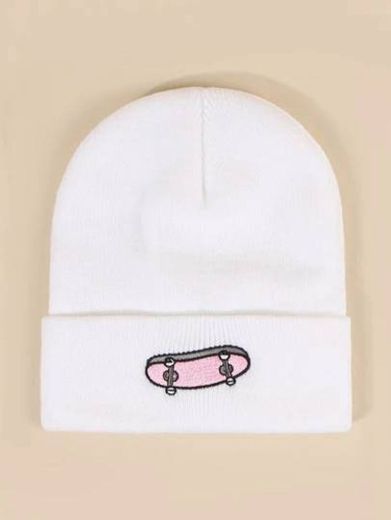 SHEIN Gorro com skate bordado 3€