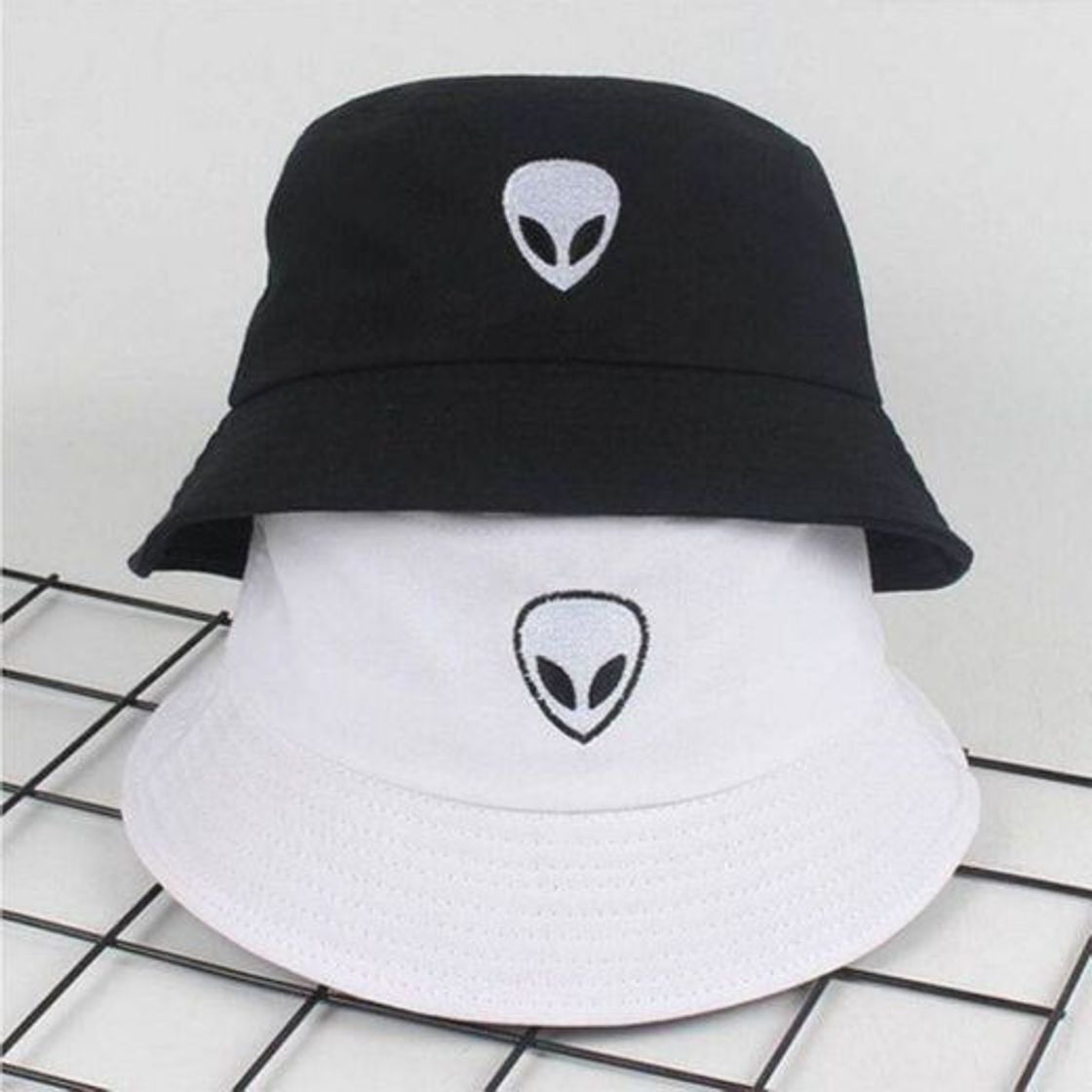 Fashion Alien pattern bucket