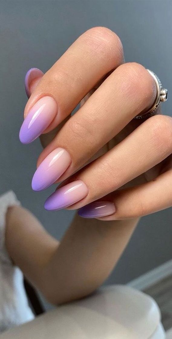 Fashion purple nails