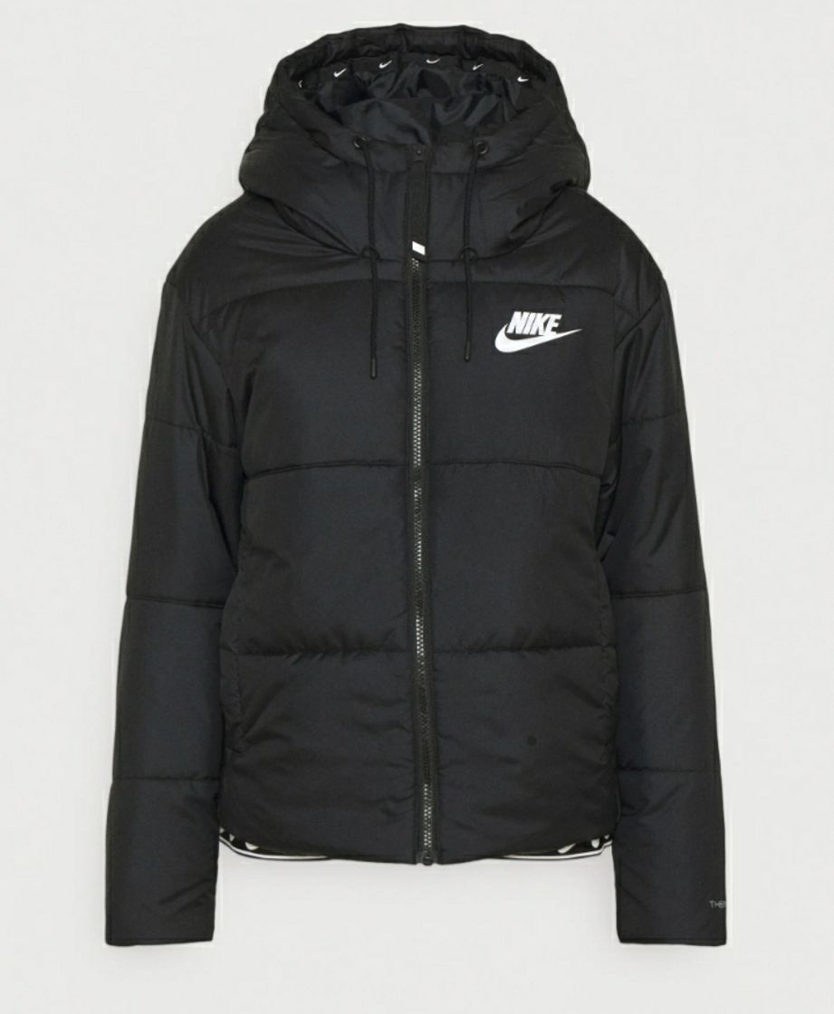 Social Nike Sportswear CLASSIC TAPE