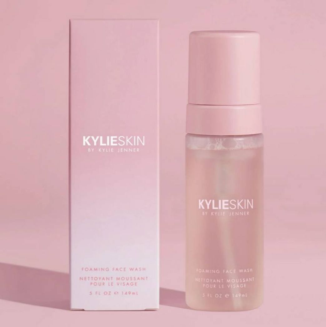 Fashion Foaming face wash- Kylie Skin