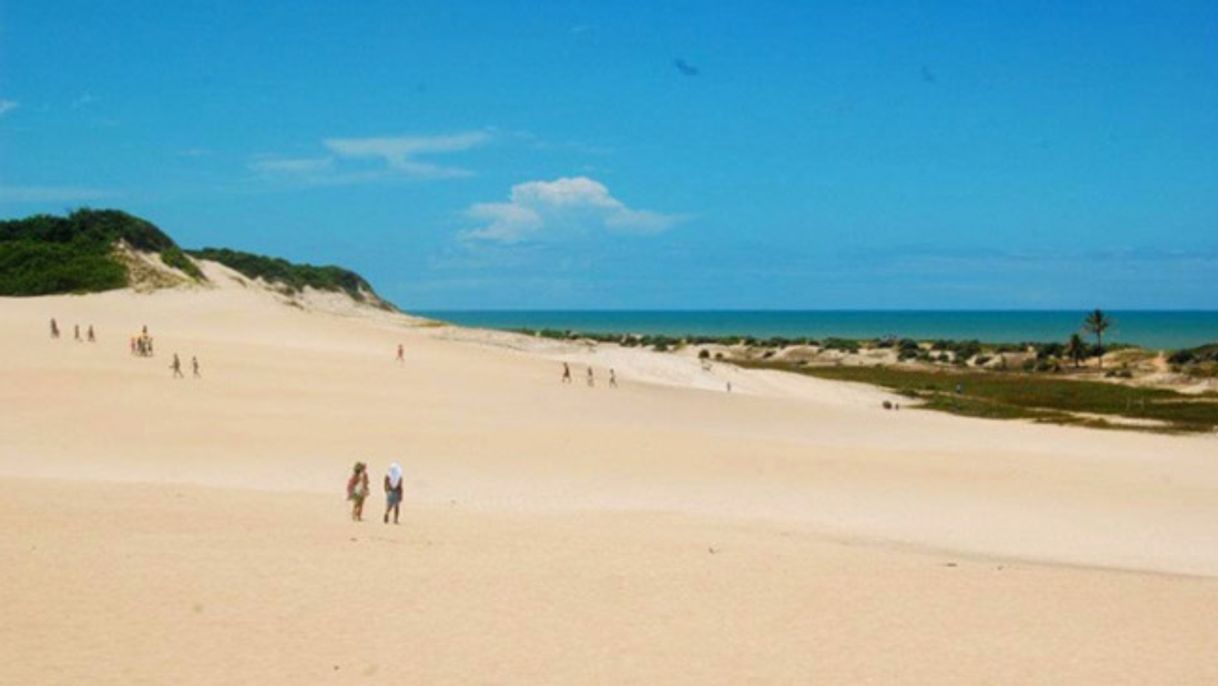 Place Itaúnas dunes