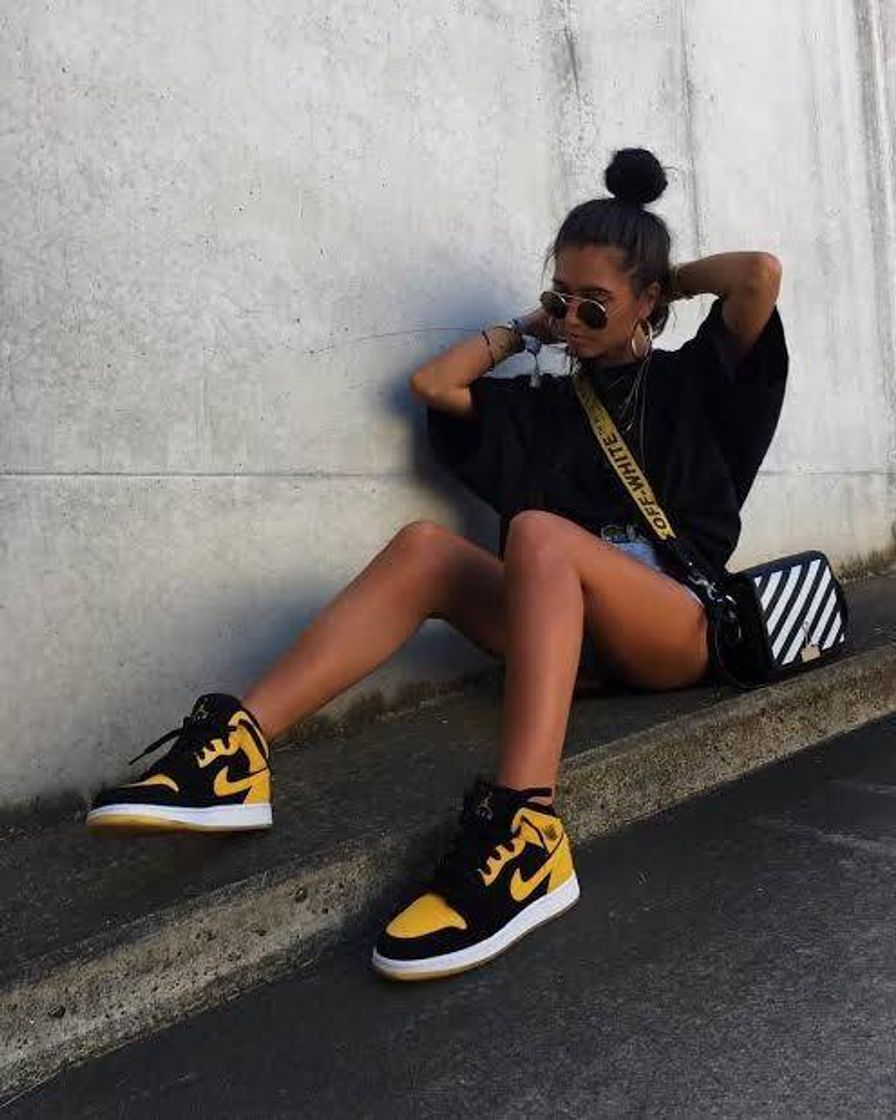 Fashion yellow jordan ☀️