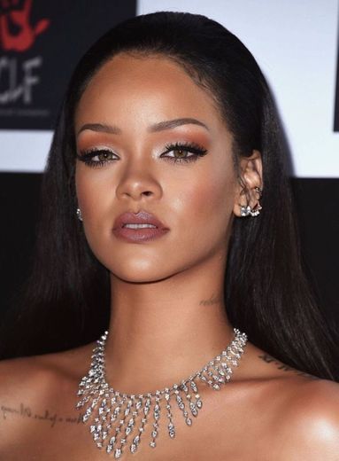 Rihanna beauty