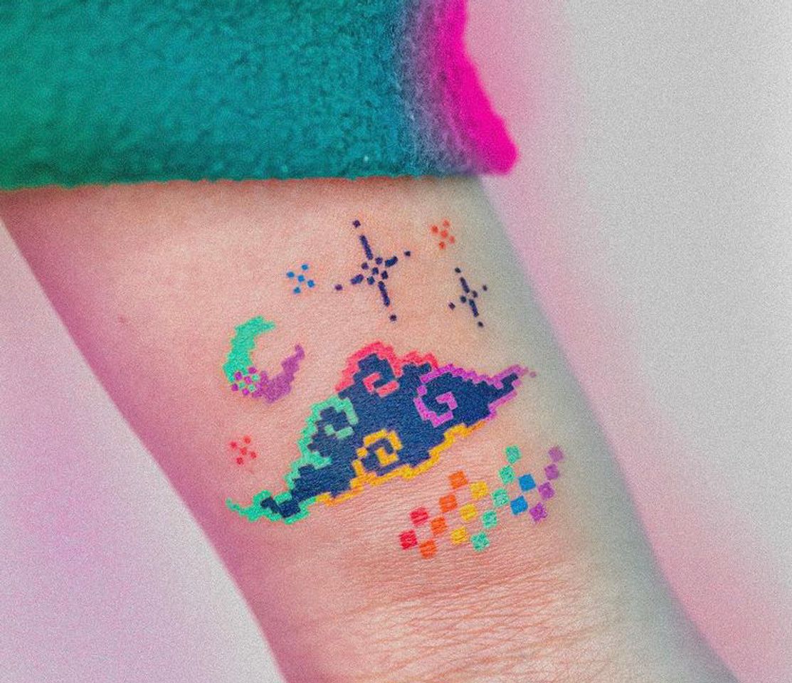 Fashion tatuagem pixel céu