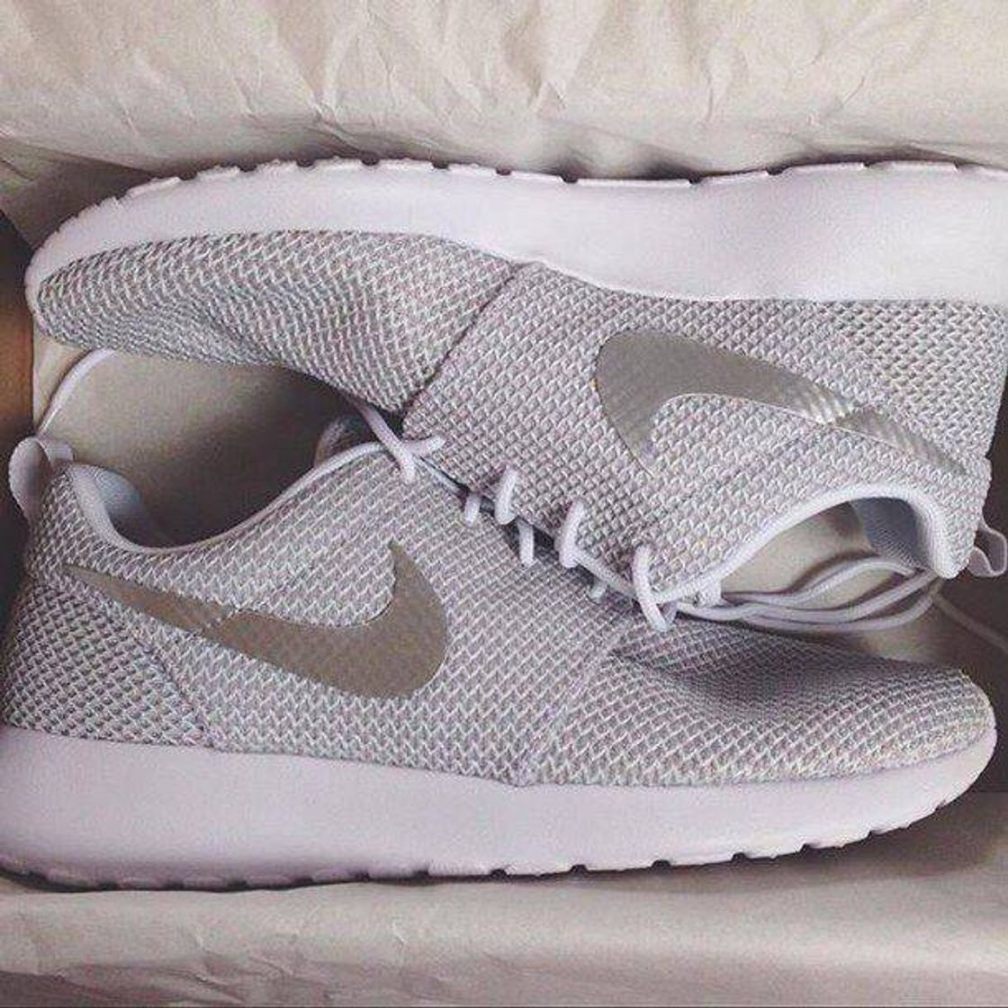 Social Já quero um desse❤️🔥 Nike amassando