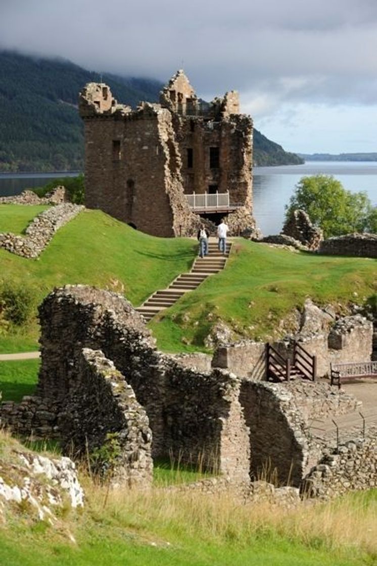 Place Urquhart Castle