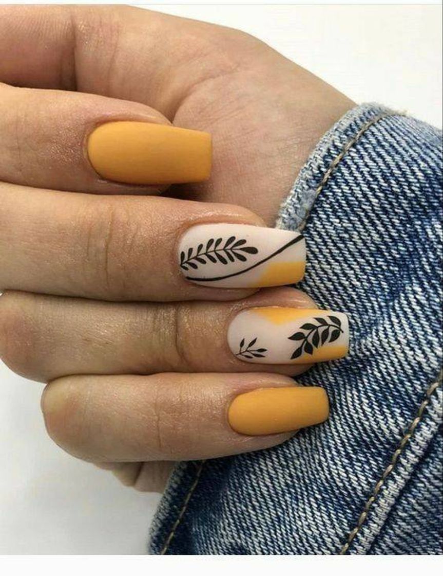 Fashion nails