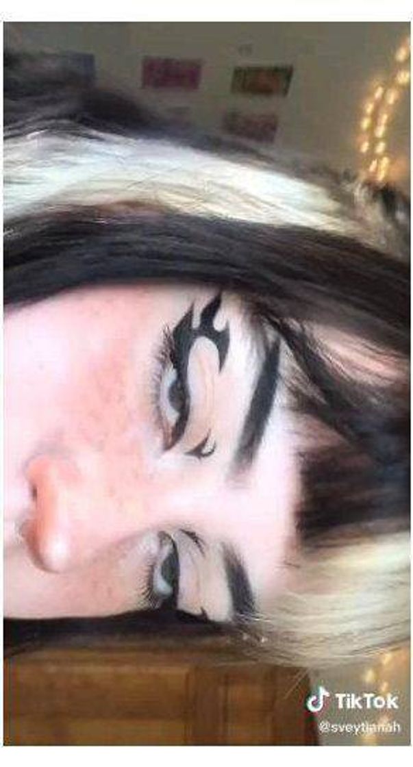 Eye liner
