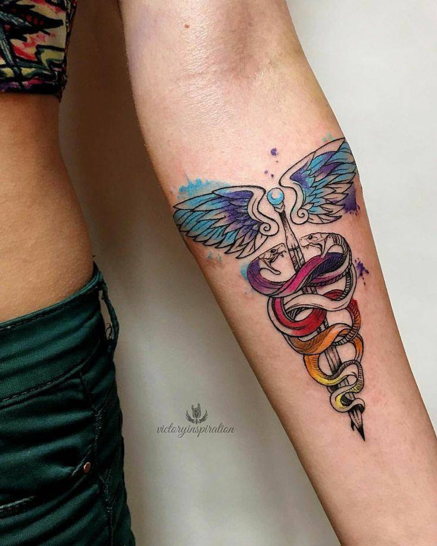 Moda Tatuagem de medicina aquarela 