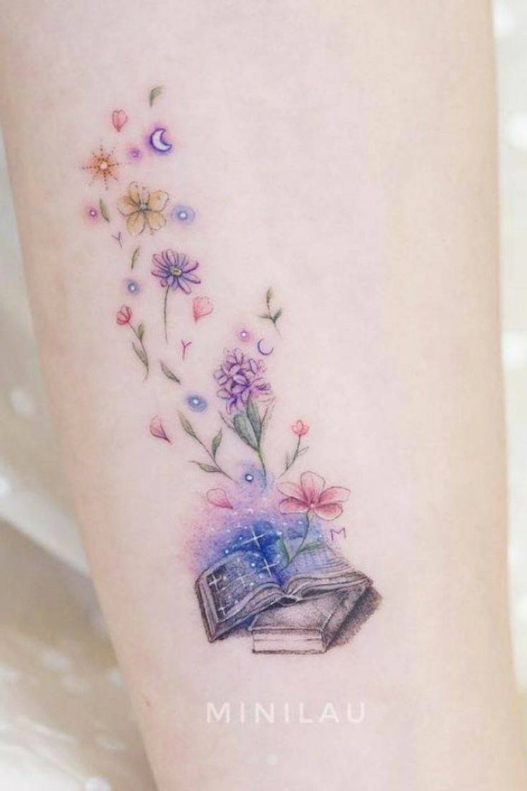 Moda Tatuagem de livro em aquarela 🌈