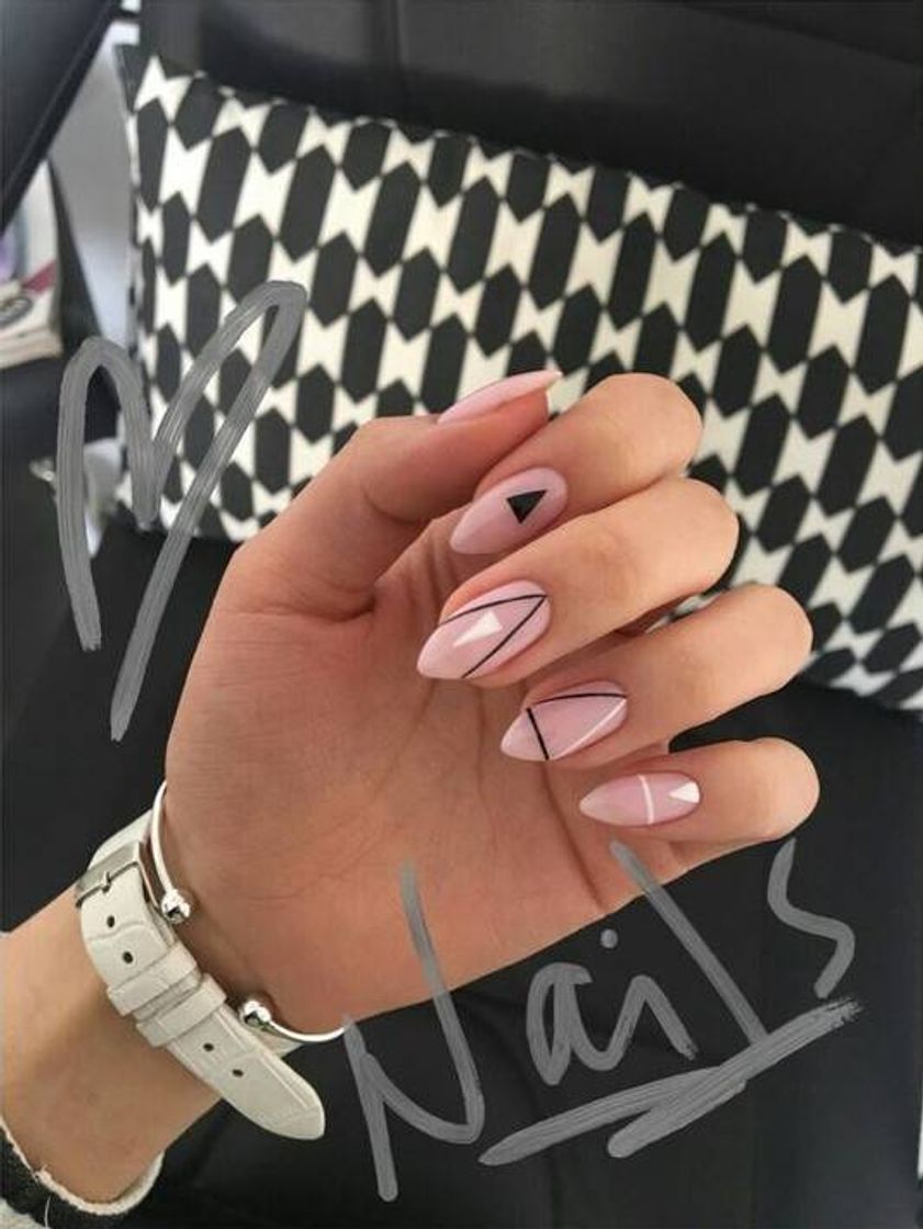 Fashion ▶ Unhas minimalistas ◀