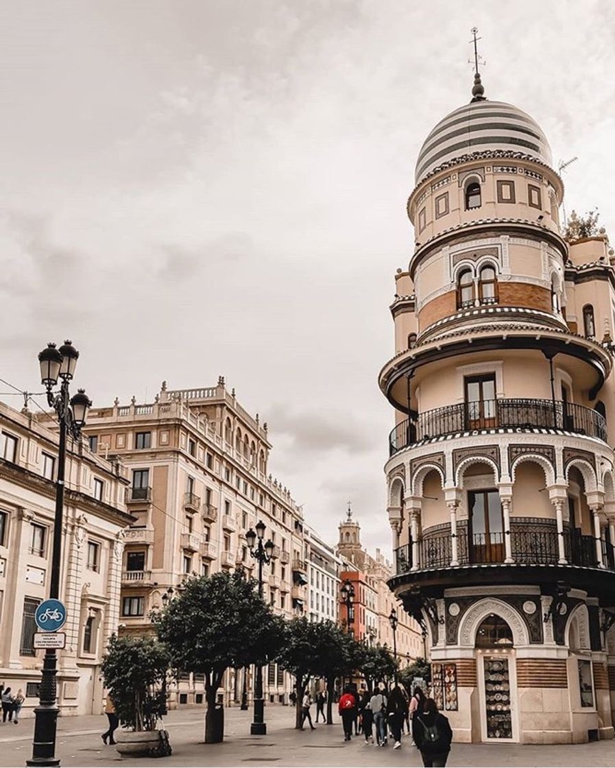 Lugares Edificio de La Adriática