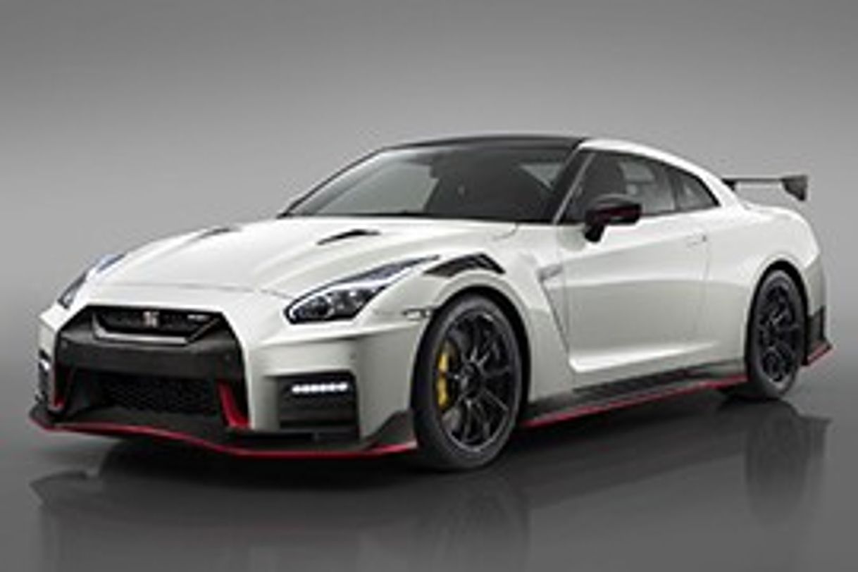 Moda Nissan GTR