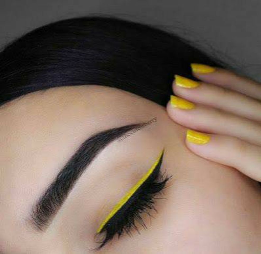 Moda Amarelo com preto