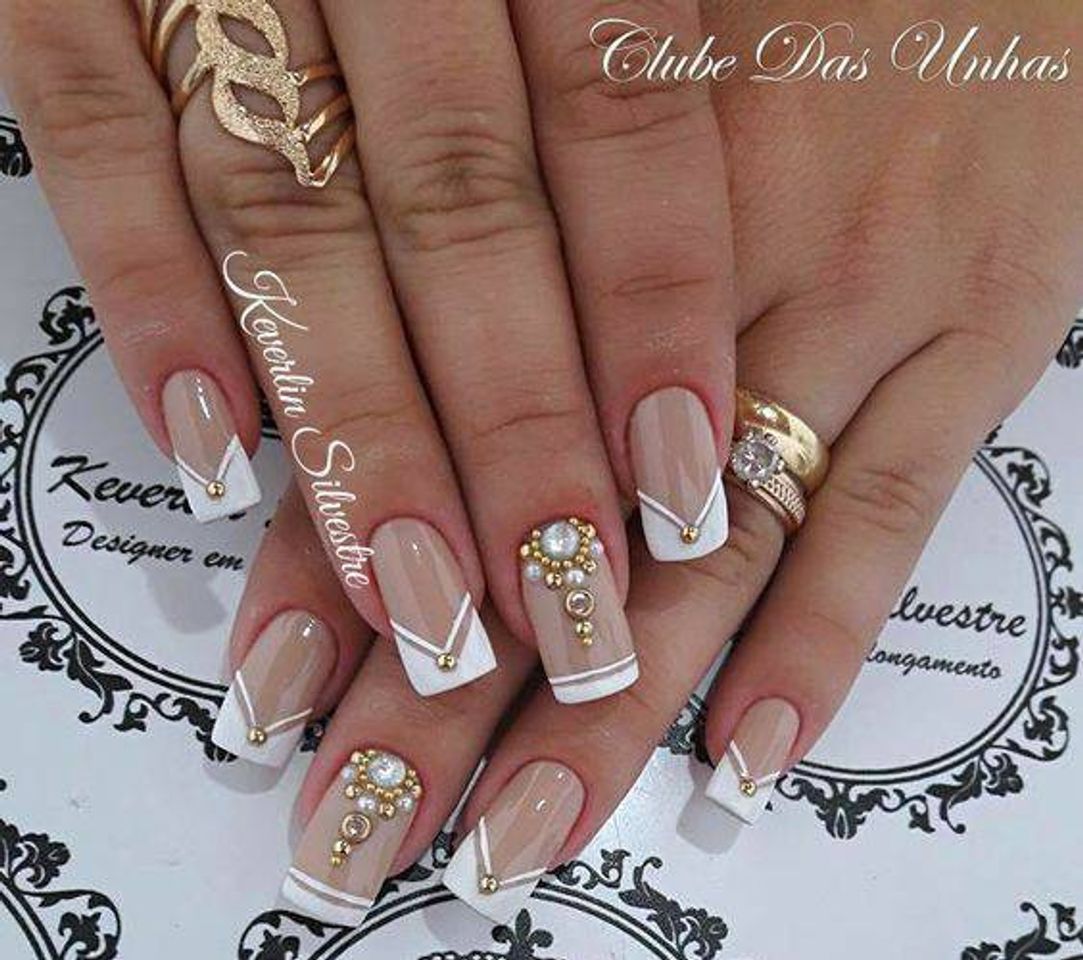 Moda Unhas decoradas 🥰🥰🥰😘