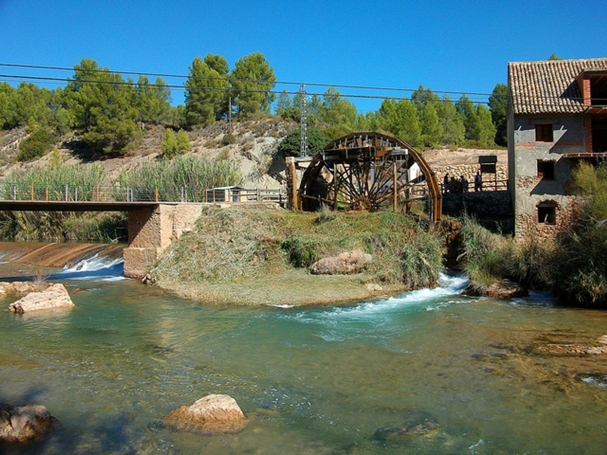 Place Casas del Río, Requena, Valencia.